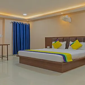 Itsy Kashi Grand, Bhu Varanasi